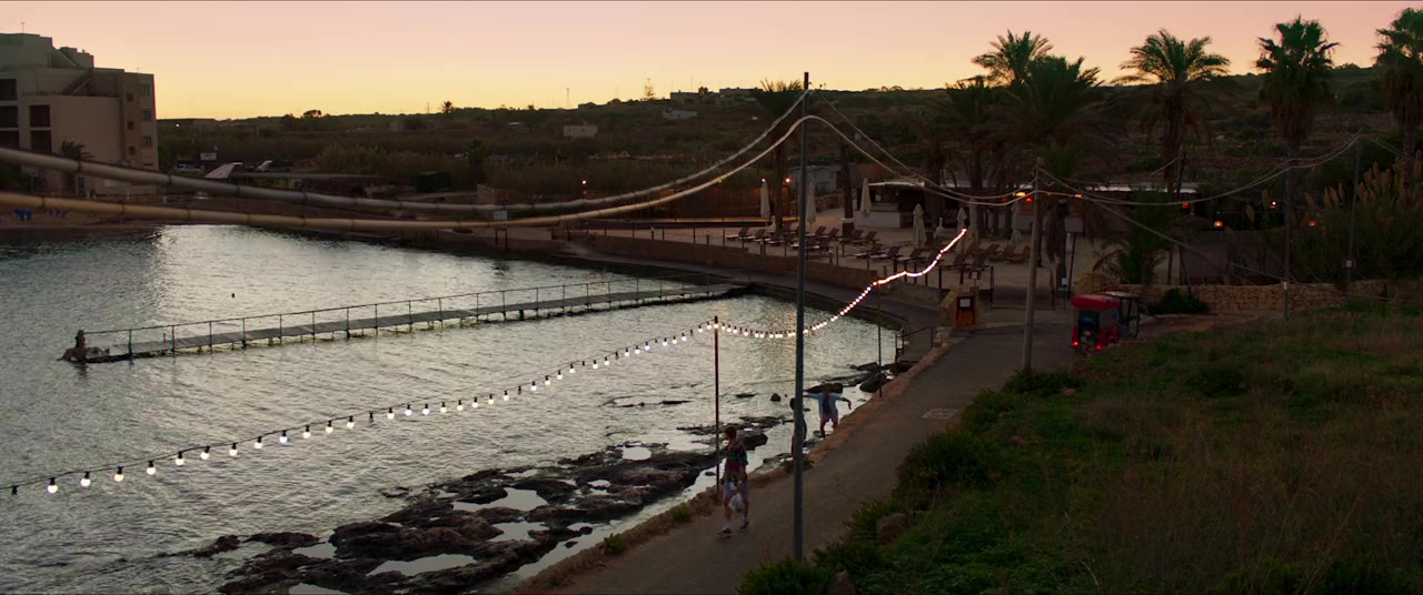Shark Bait screenshot 1