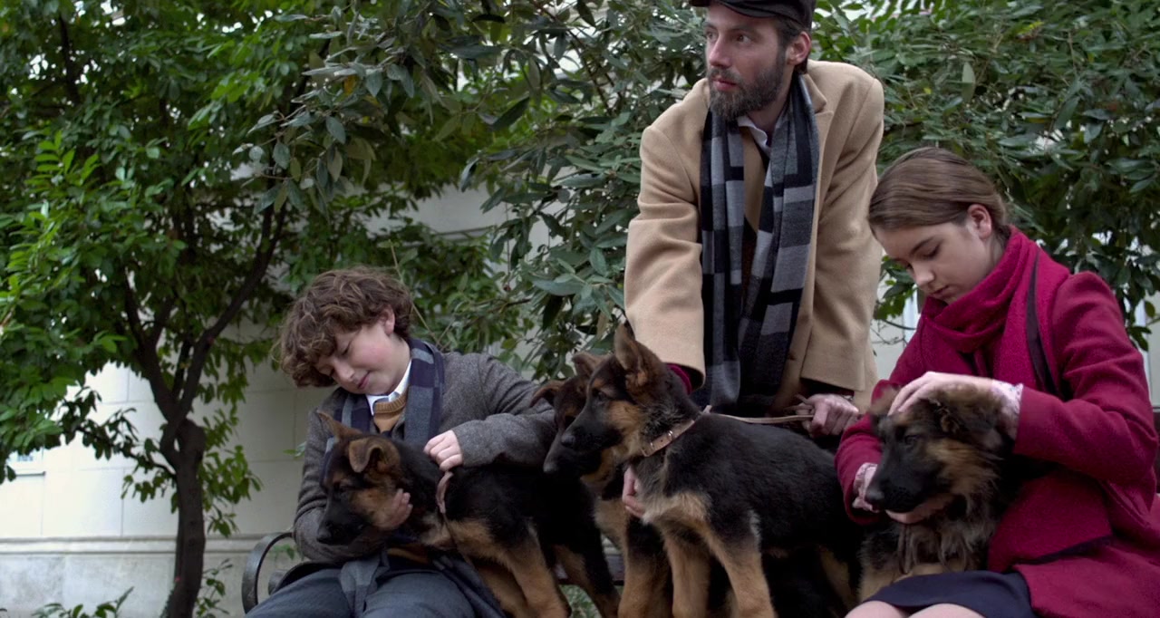 Shepherd: The Story of a Jewish Dog screenshot 1