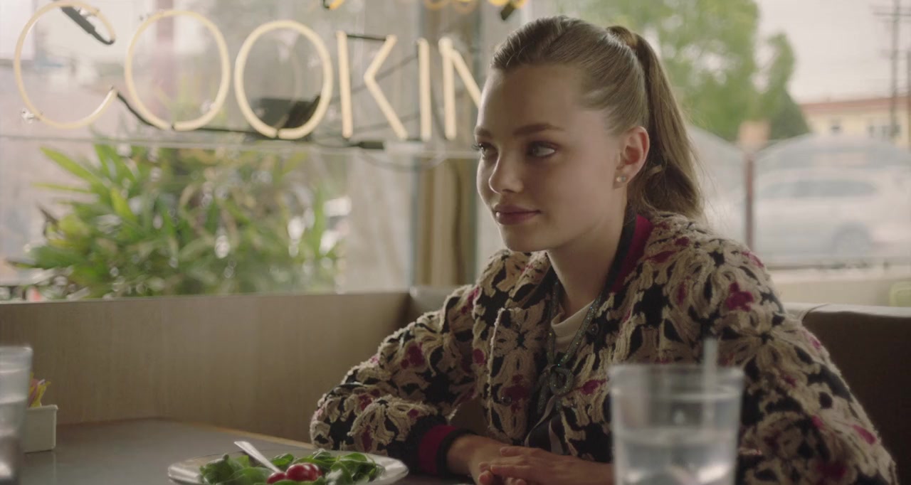 Sierra Burgess Is a Loser screenshot 1