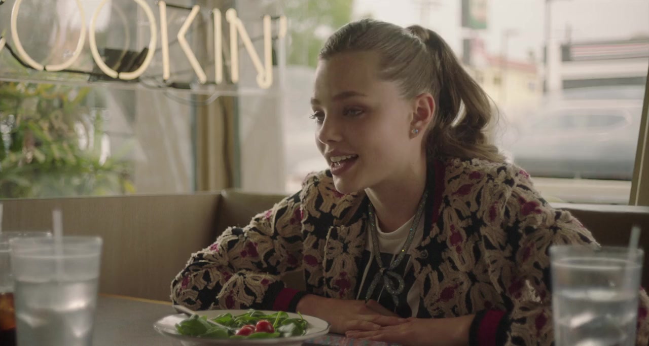 Sierra Burgess Is a Loser screenshot 2