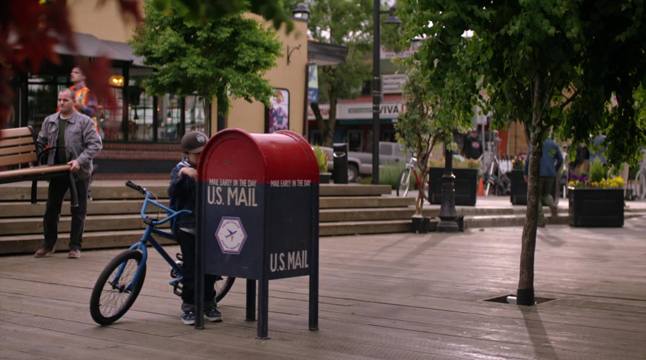 Signed, Sealed, Delivered: Lost Without You screenshot 1