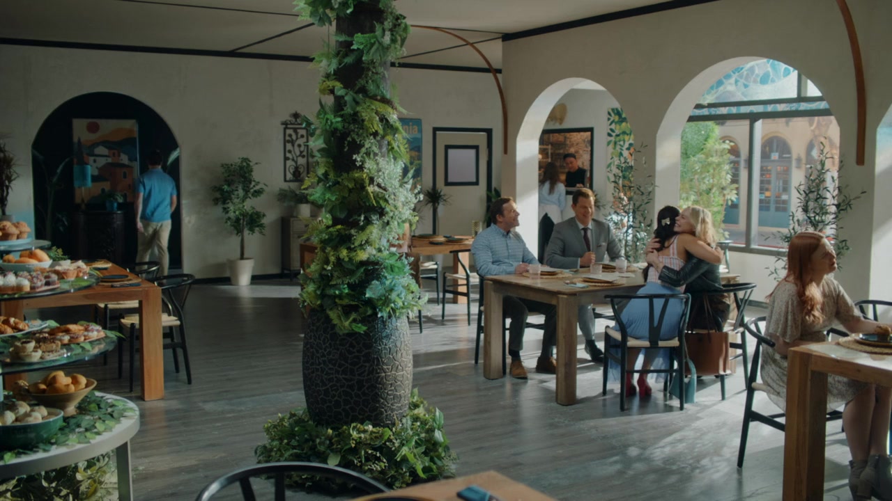 Signed, Sealed, Delivered: To the Moon and Back screenshot 2