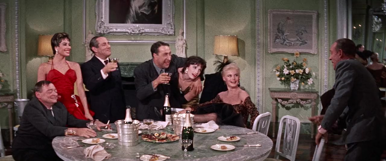 Silk Stockings screenshot 1