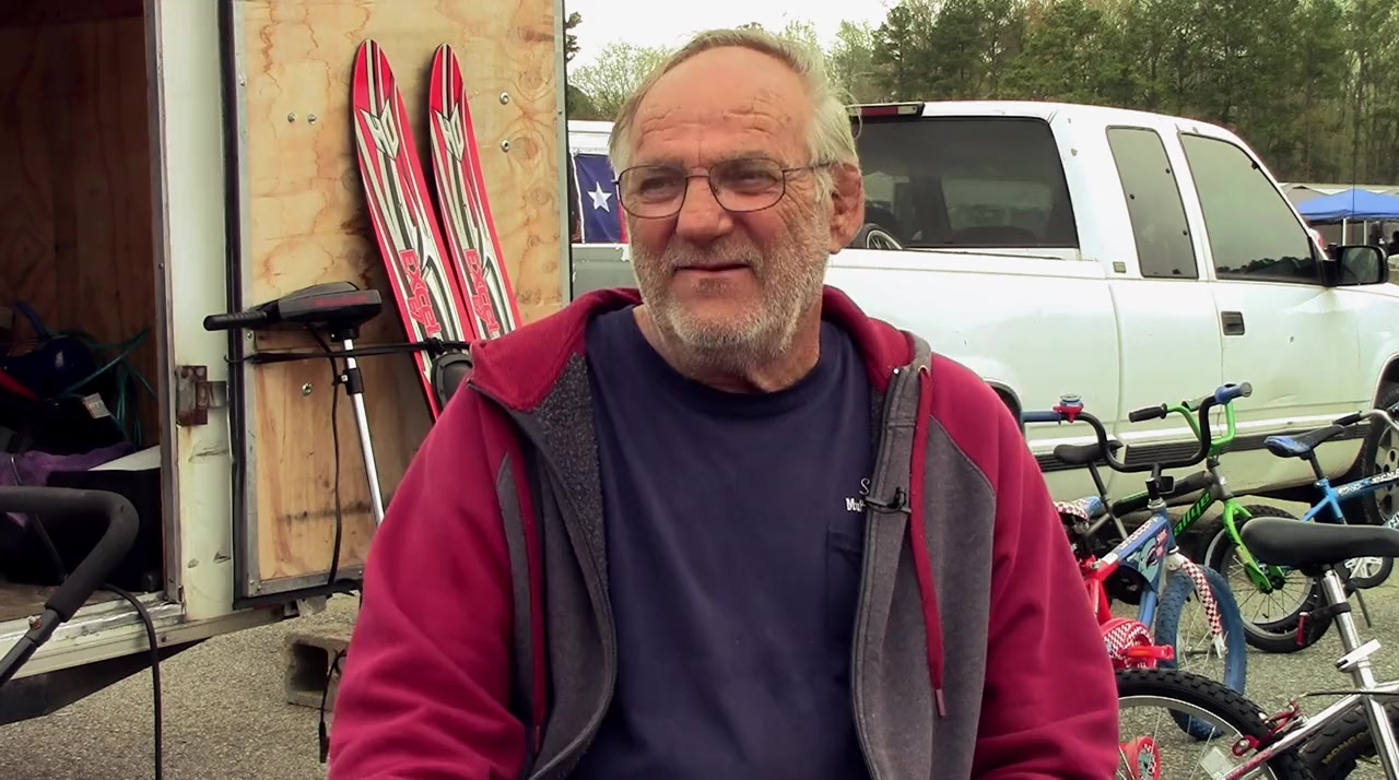 Spider Mites of Jesus: The Dirtwoman Documentary screenshot 1