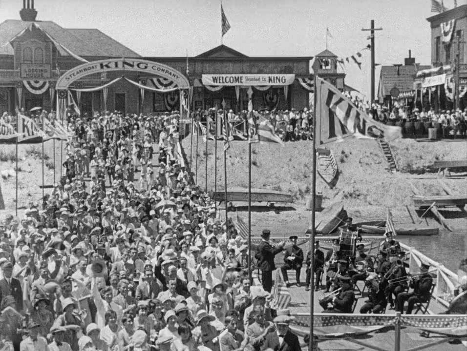 Steamboat Bill, Jr. screenshot 1