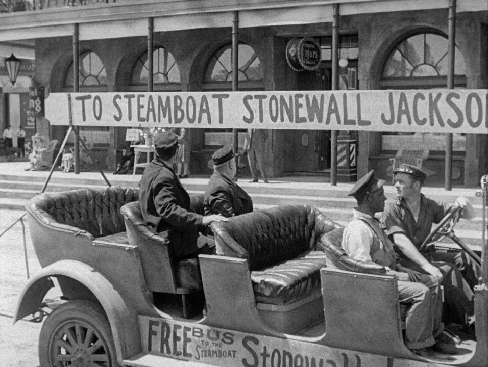 Steamboat Bill, Jr. screenshot 3