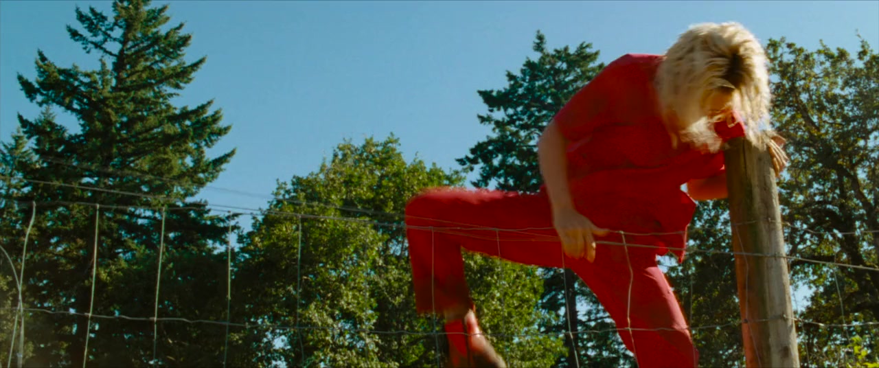 Strange Darling screenshot 2