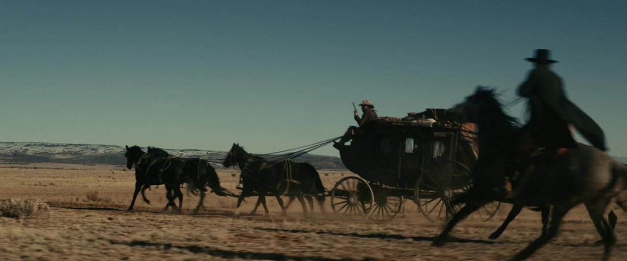 Surrounded screenshot 3