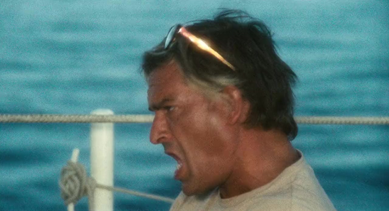 Travolti da un insolito destino nell'azzurro mare d'agosto screenshot 2