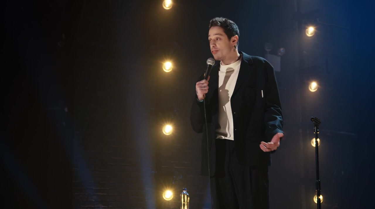 Pete Davidson: Alive from New York screenshot 2