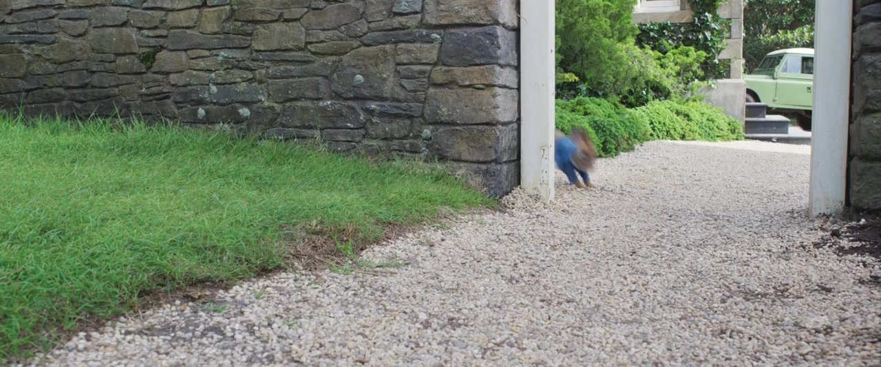 Peter Rabbit 2: The Runaway screenshot 2