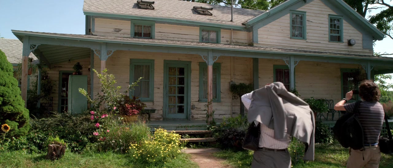 Peace, Love & Misunderstanding screenshot 2