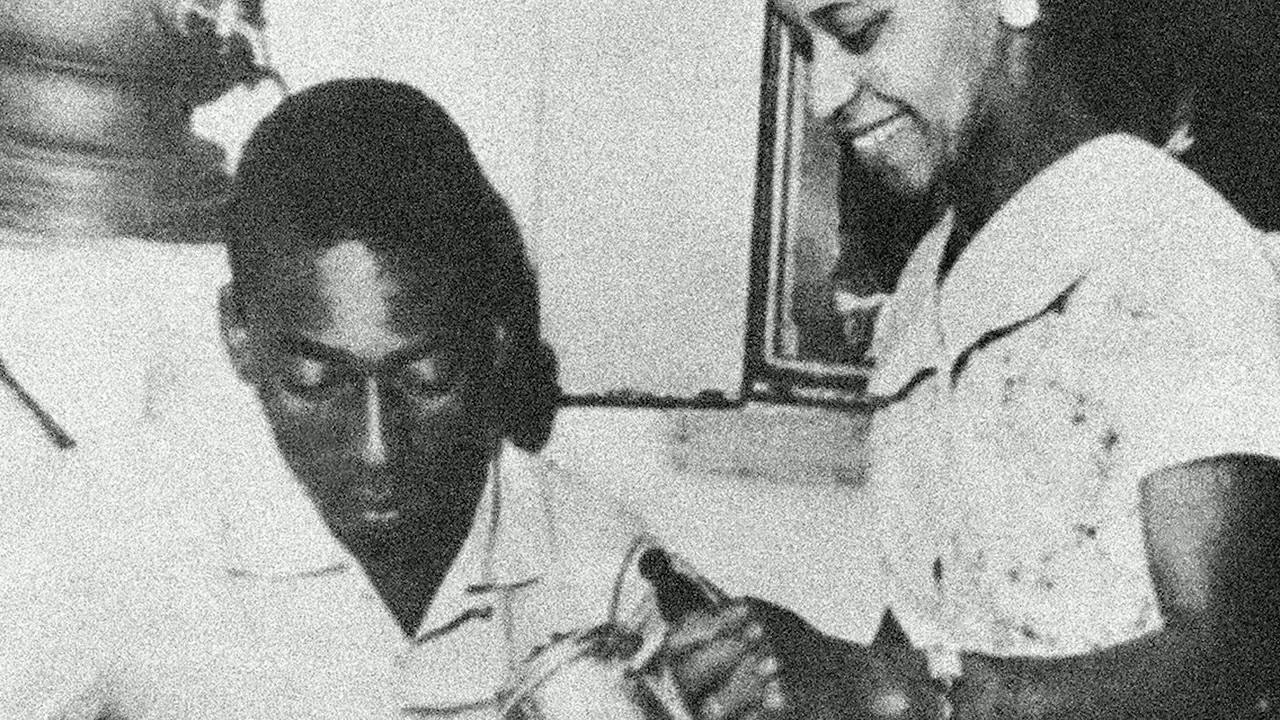 Pelé: King of the Game screenshot 1
