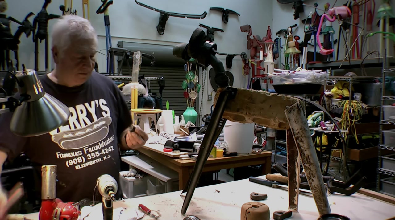 Plastic Man: The Artful Life of Jerry Ross Barrish screenshot 1