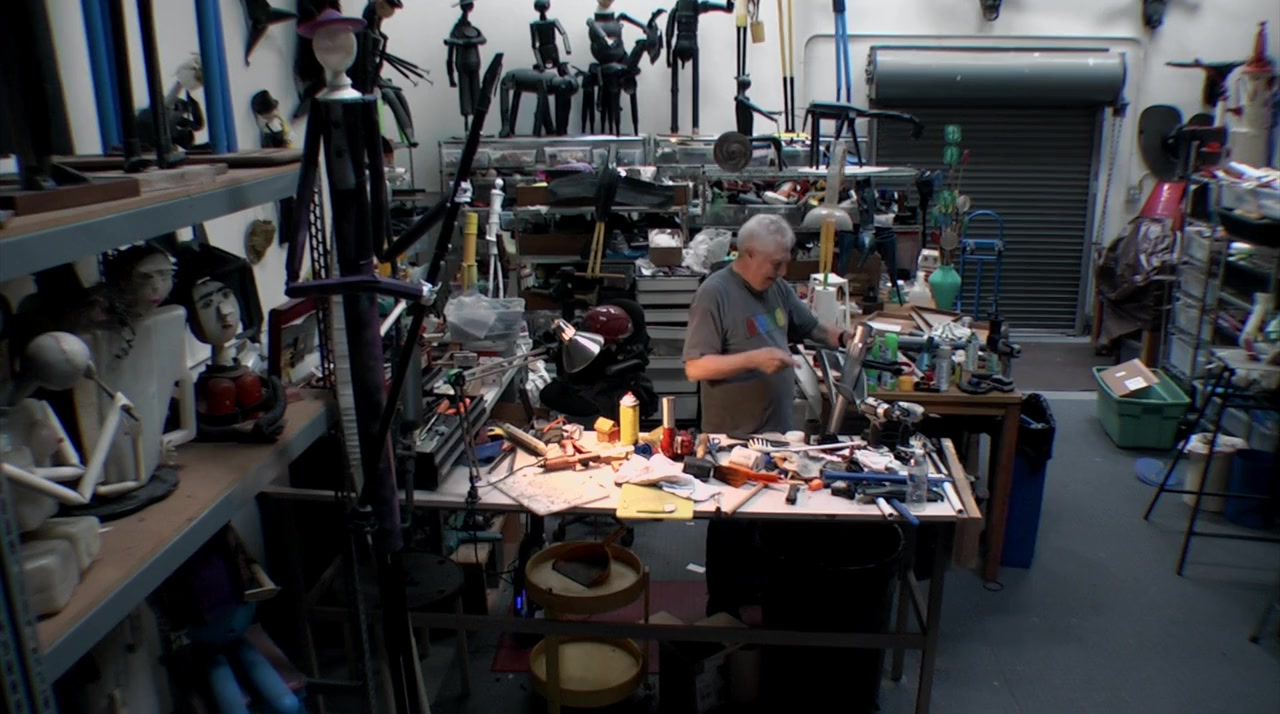 Plastic Man: The Artful Life of Jerry Ross Barrish screenshot 3