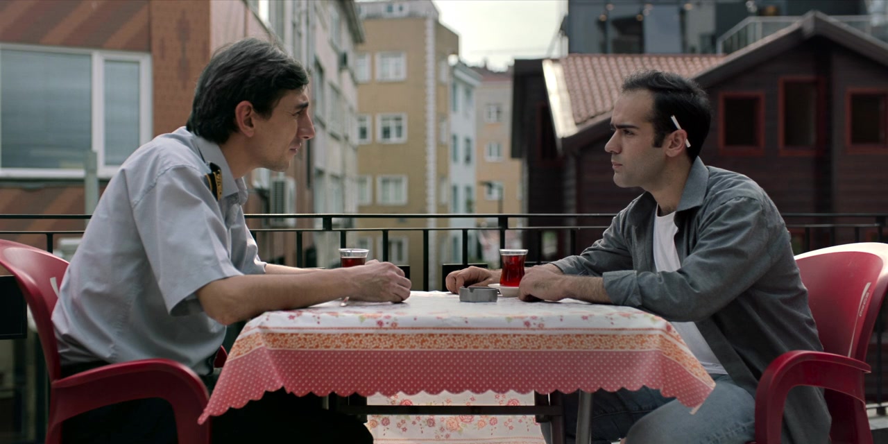 Plaza screenshot 2