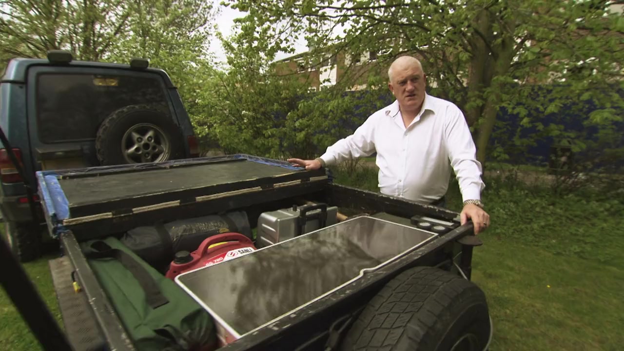 Preppers UK: Surviving Armageddon screenshot 3