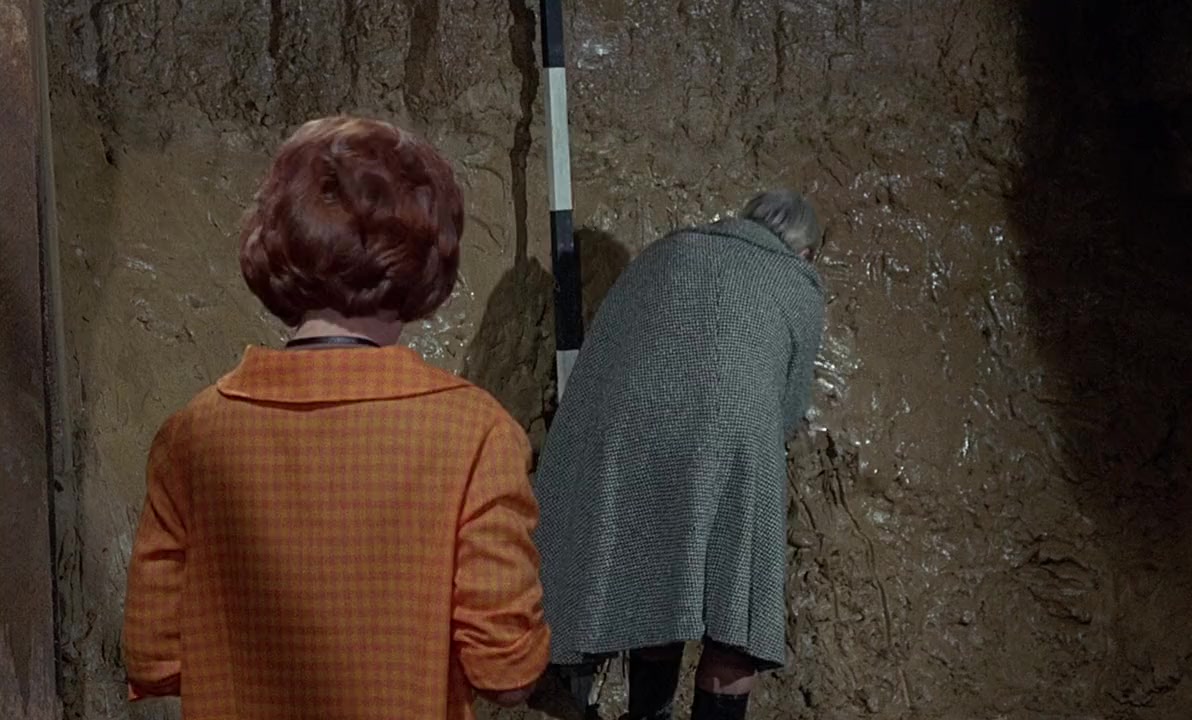 Quatermass and the Pit screenshot 3