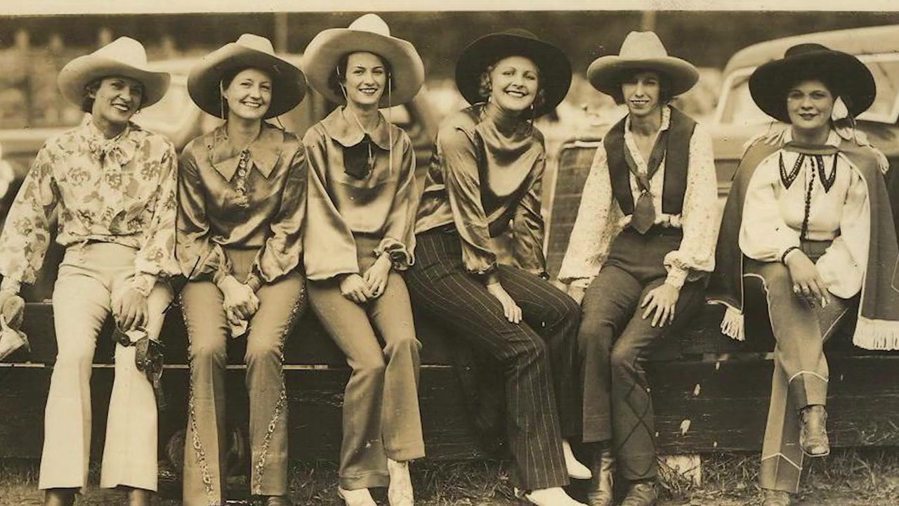 Queens & Cowboys: A Straight Year on the Gay Rodeo screenshot 1