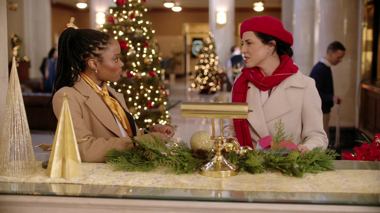 Royally Yours, This Christmas screenshot 2