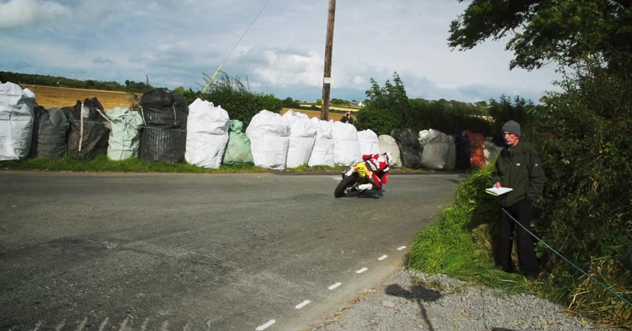 Road screenshot 1