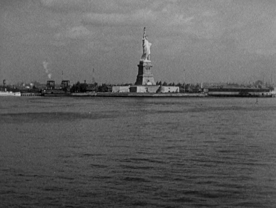 Romance in Manhattan screenshot 3