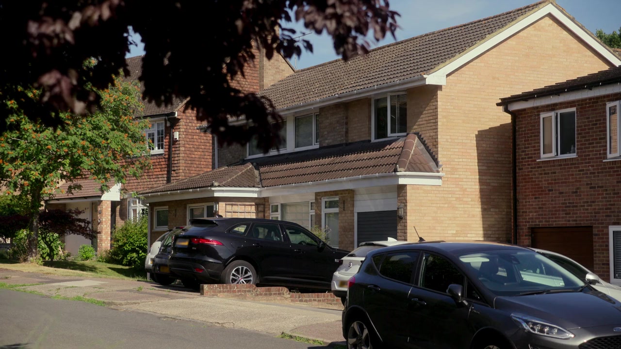 Romesh Ranganathan: The Cynic screenshot 1