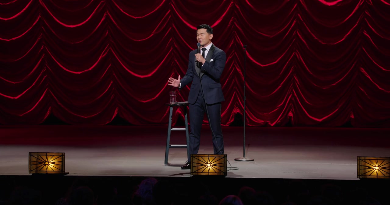 Ronny Chieng: Asian Comedian Destroys America screenshot 2