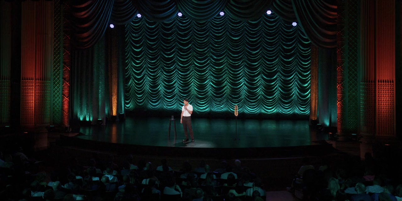 Ronny Chieng: Love to Hate It screenshot 1