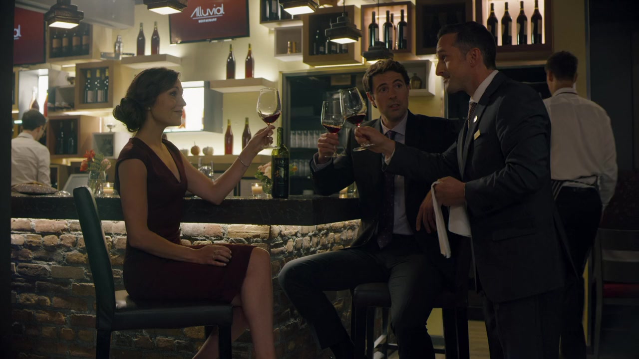 Raise a Glass to Love screenshot 2