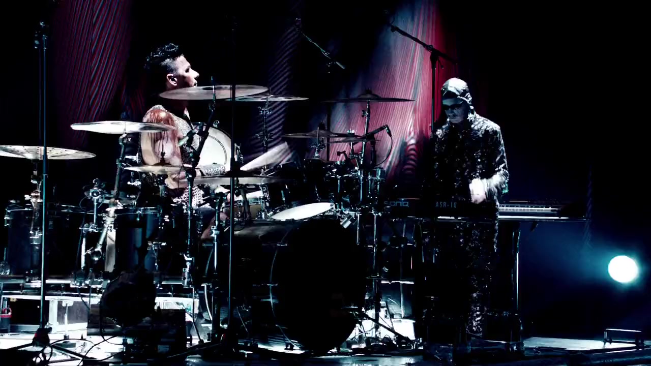Rammstein: Paris screenshot 1
