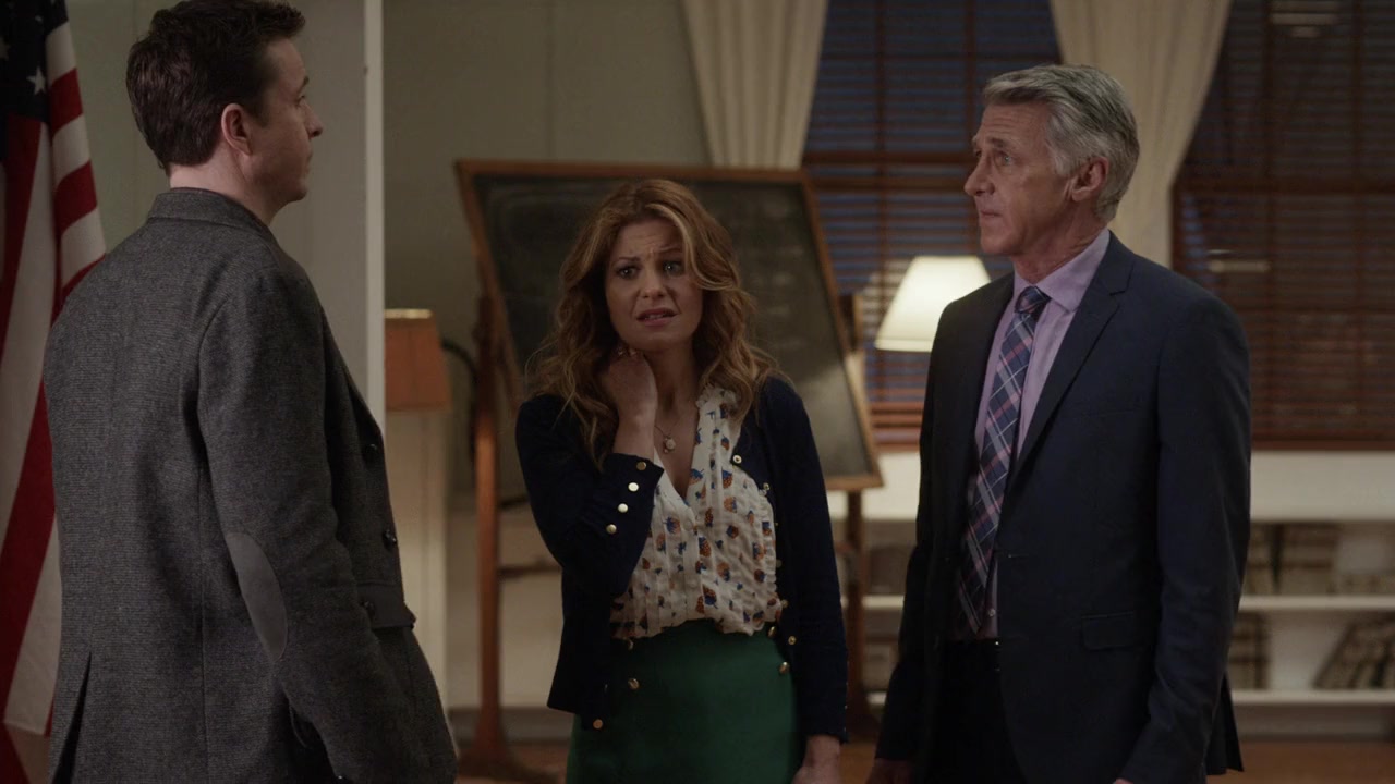 Real Murders: An Aurora Teagarden Mystery screenshot 3