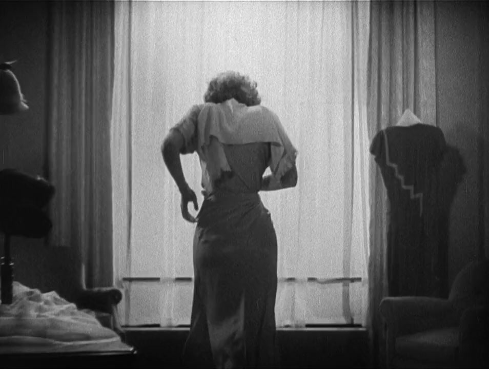 Red-Headed Woman screenshot 3