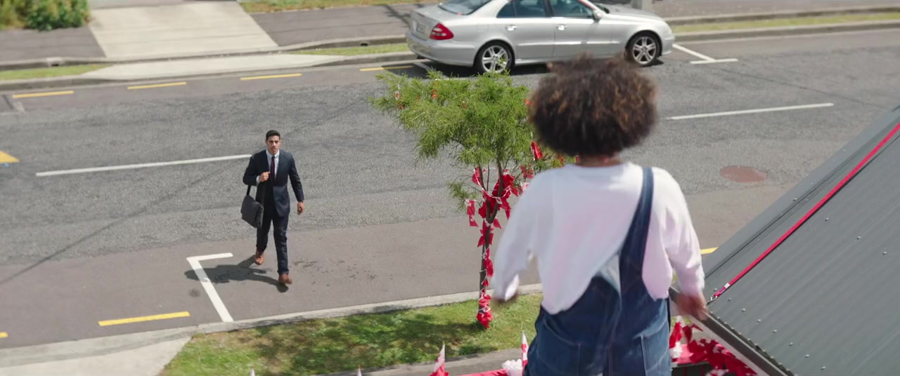 Red, White and Brass screenshot 1