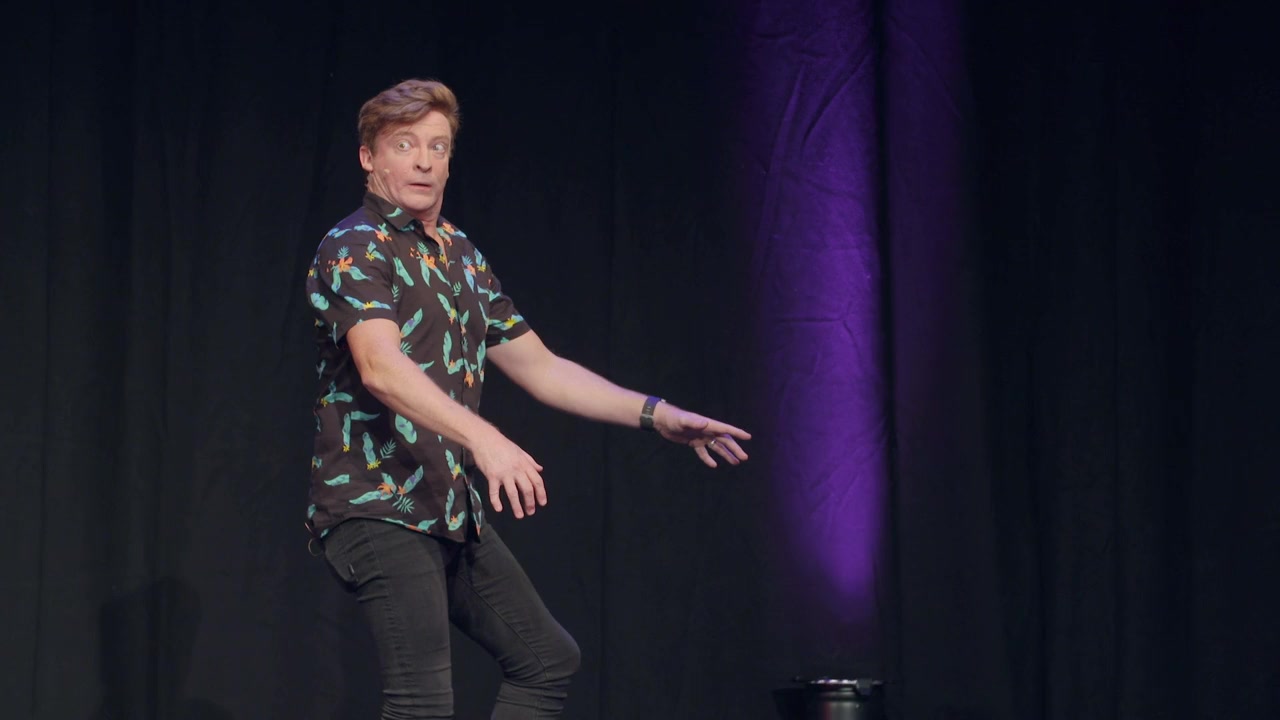 Rhys Darby: I'm a Fighter Jet screenshot 2