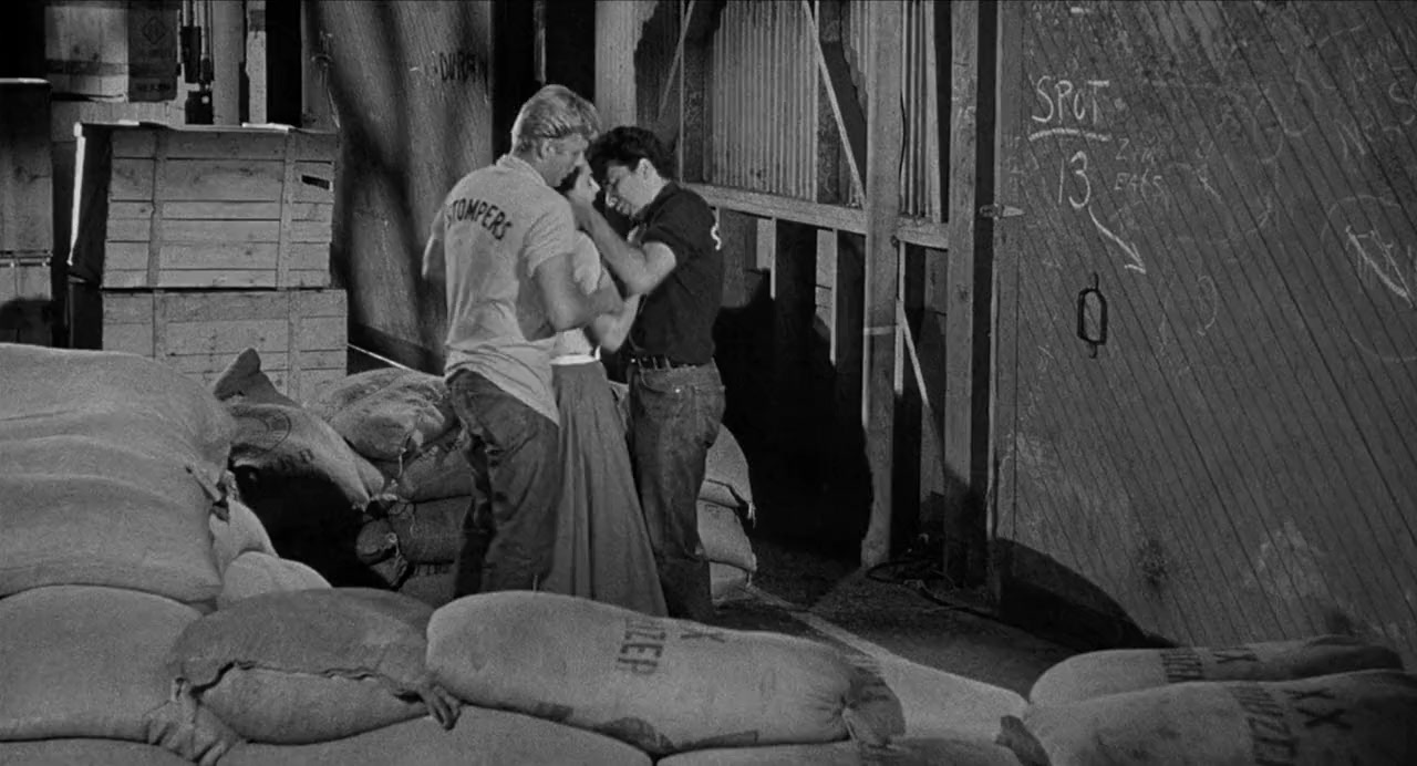Rumble on the Docks screenshot 1