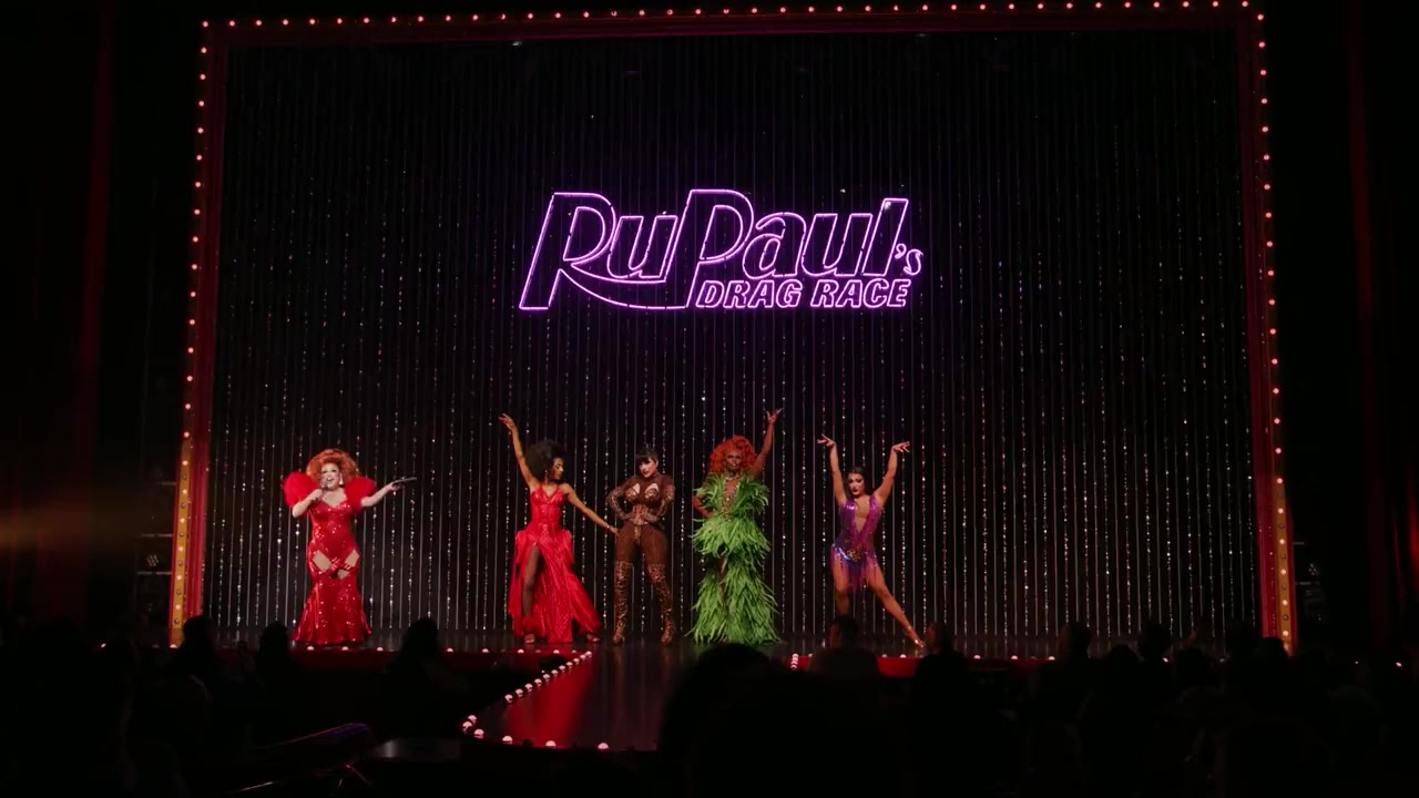 RuPaul's Drag Race Live: 1,000th Show screenshot 3