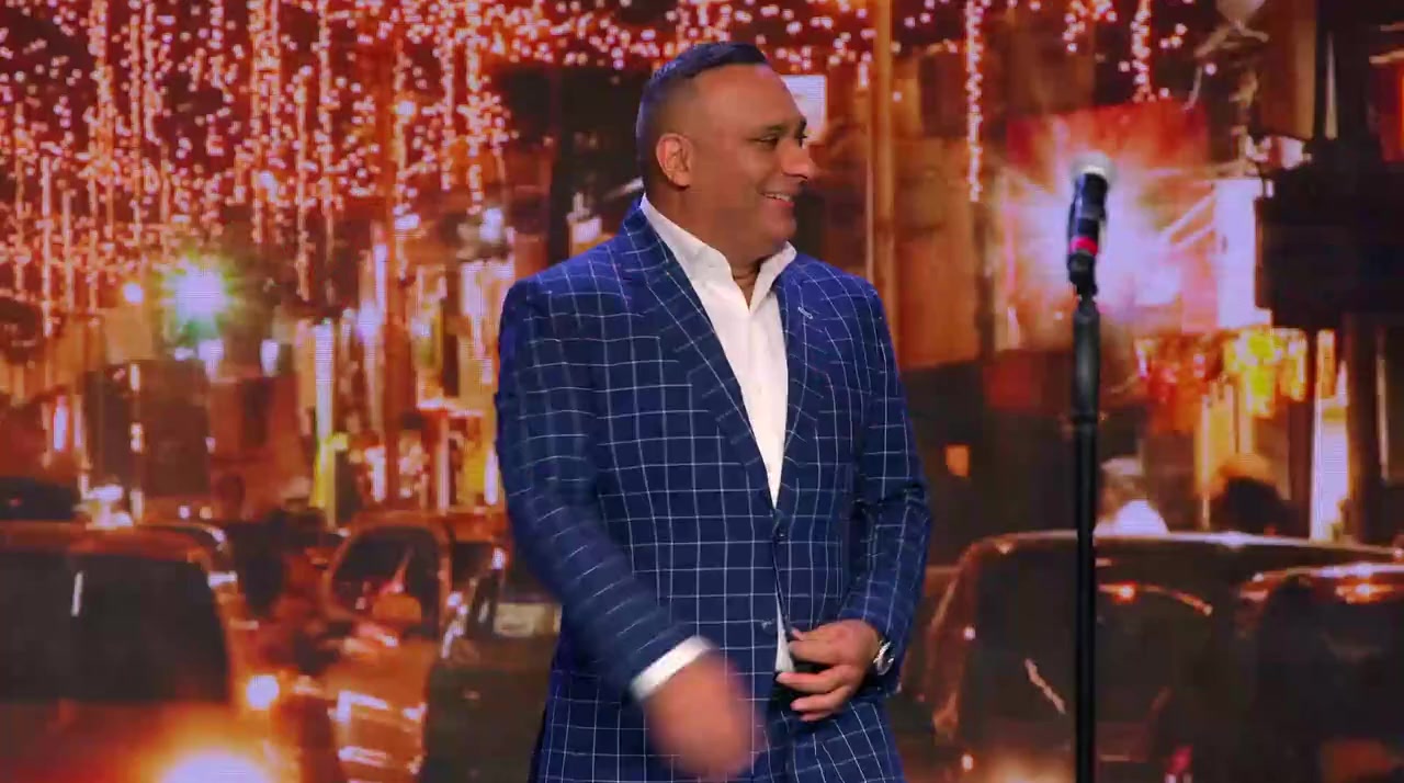 Russell Peters: Deported World Tour screenshot 3