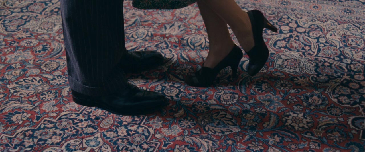W.E. screenshot 1