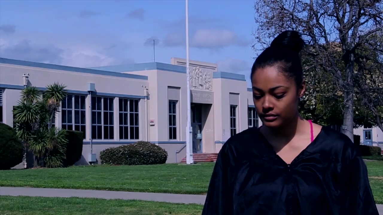 Watch Phoenix Rise screenshot 2