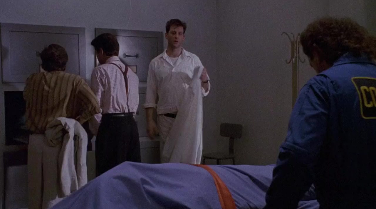 Weekend at Bernie's II screenshot 3