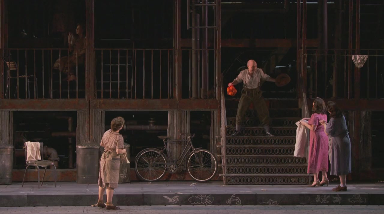 Weill: Street Scene screenshot 2