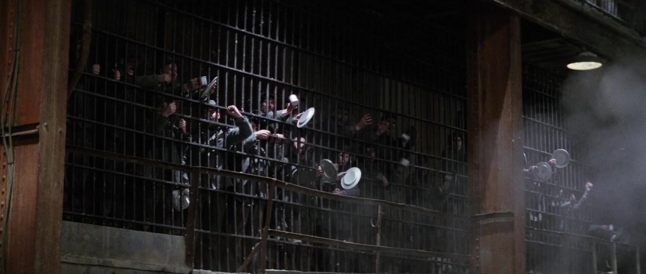 We're No Angels screenshot 2