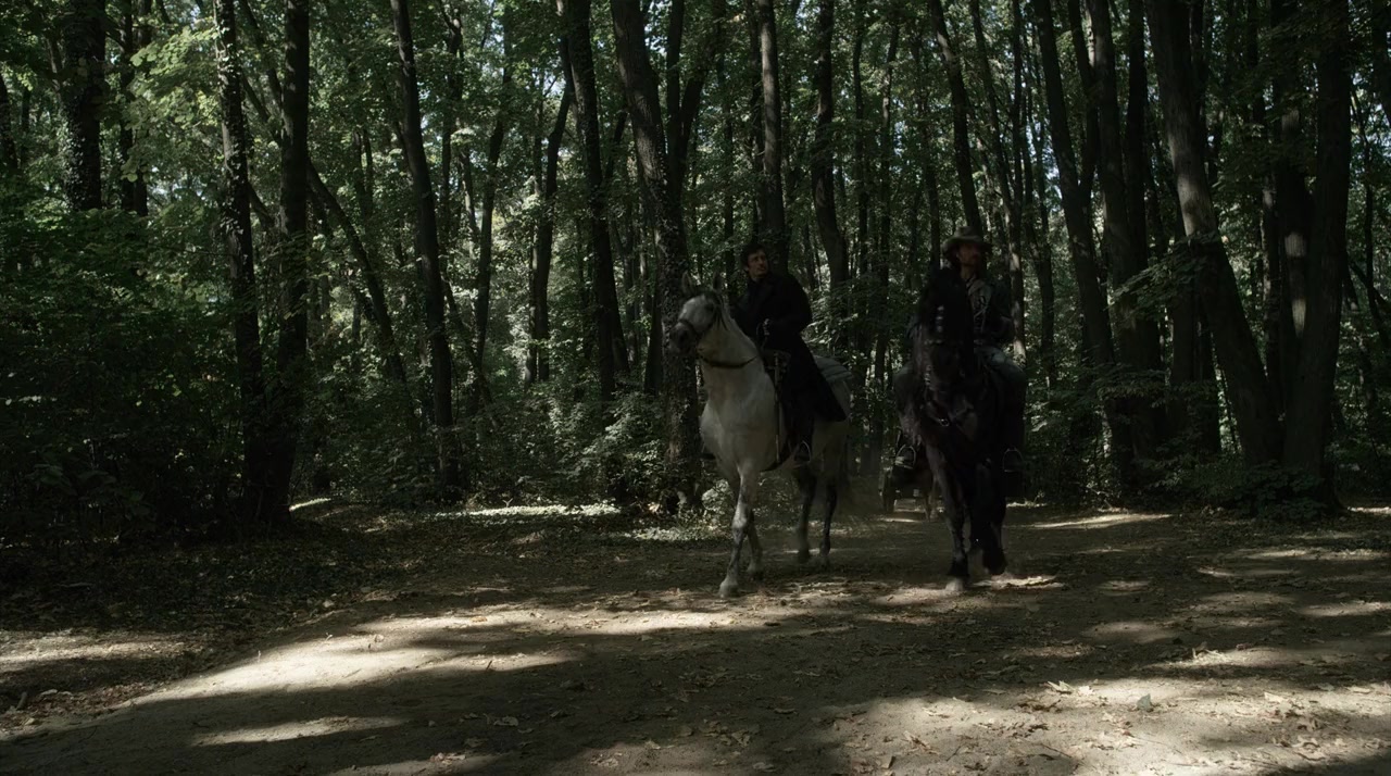 Werewolf: The Beast Among Us screenshot 1