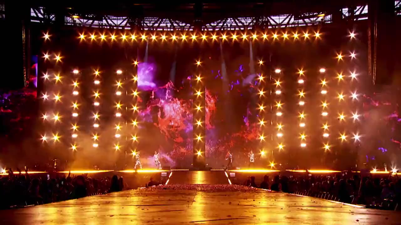 Westlife: Live at Wembley Stadium screenshot 3