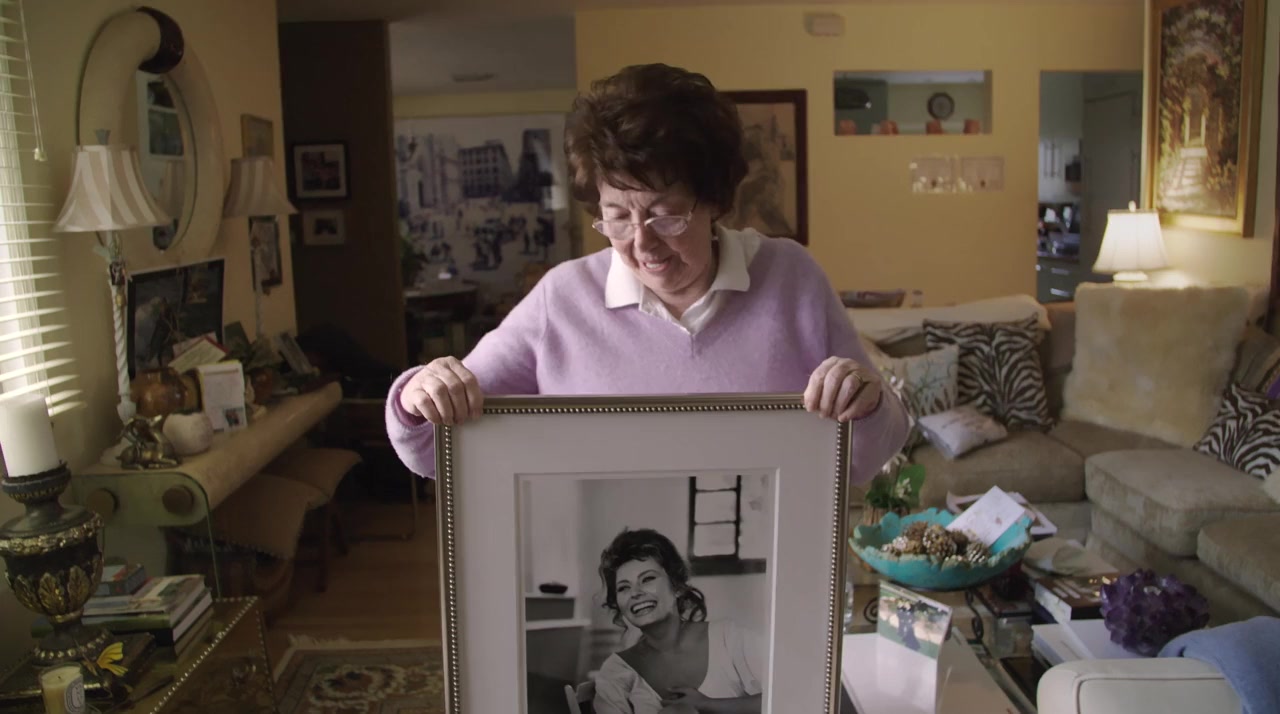 What Would Sophia Loren Do? screenshot 3