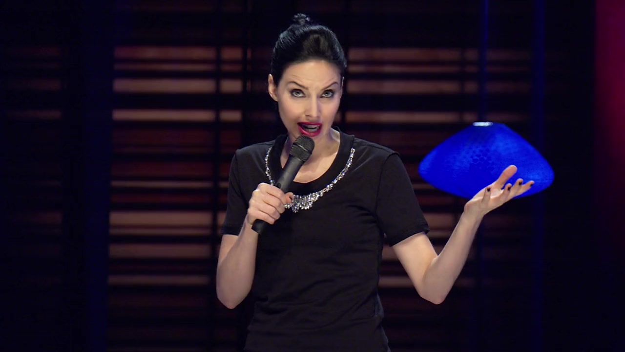 Whitney Cummings: Money Shot screenshot 3