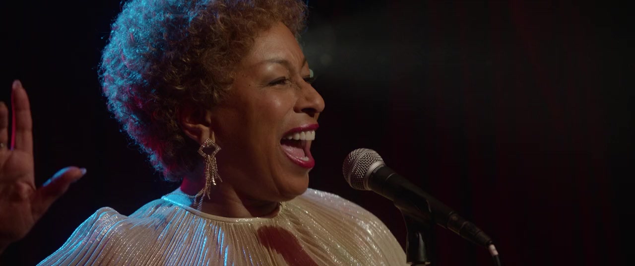 Whitney Houston: I Wanna Dance with Somebody screenshot 2