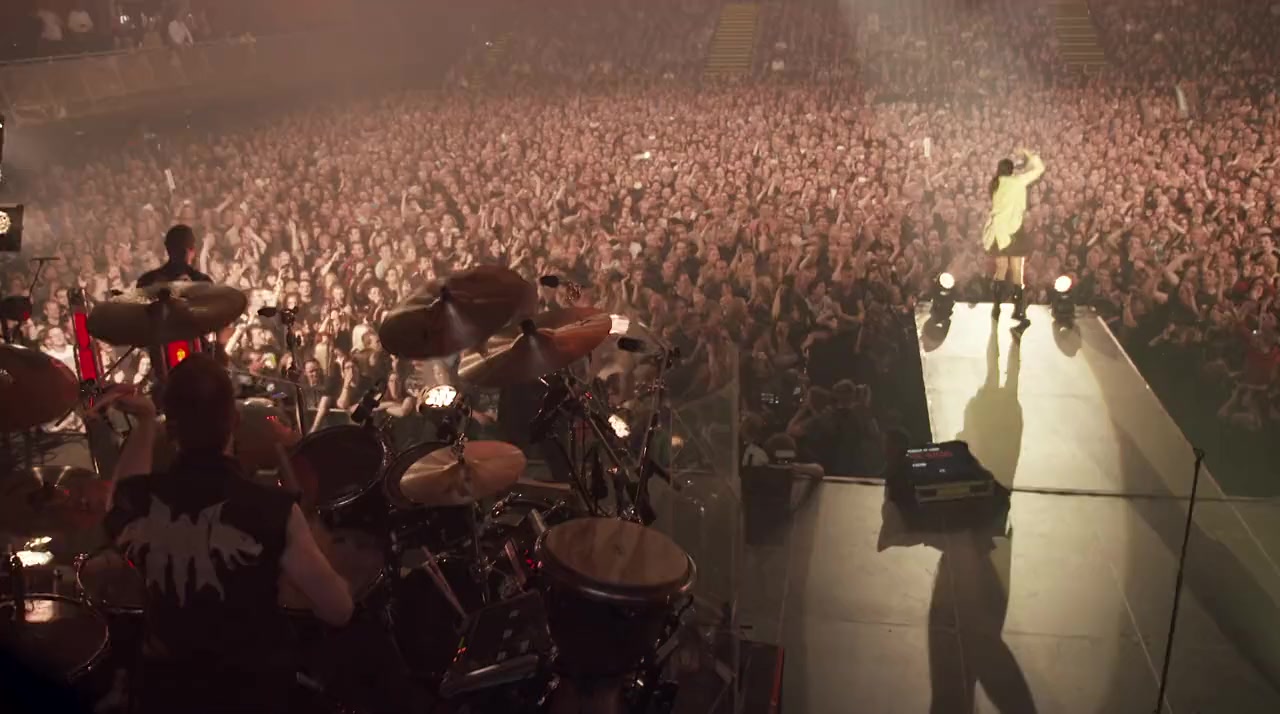 Within Temptation: Let Us Burn: Elements & Hydra Live in Concert screenshot 1