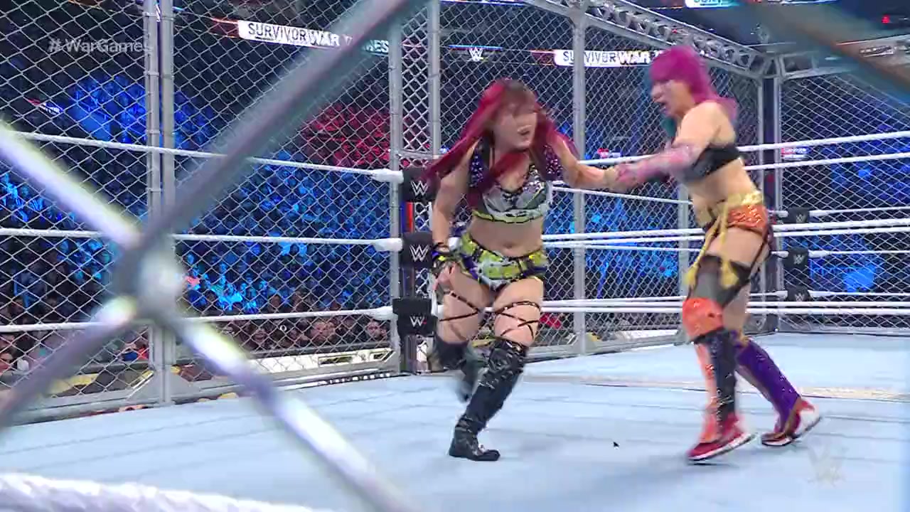 WWE Survivor Series WarGames screenshot 2